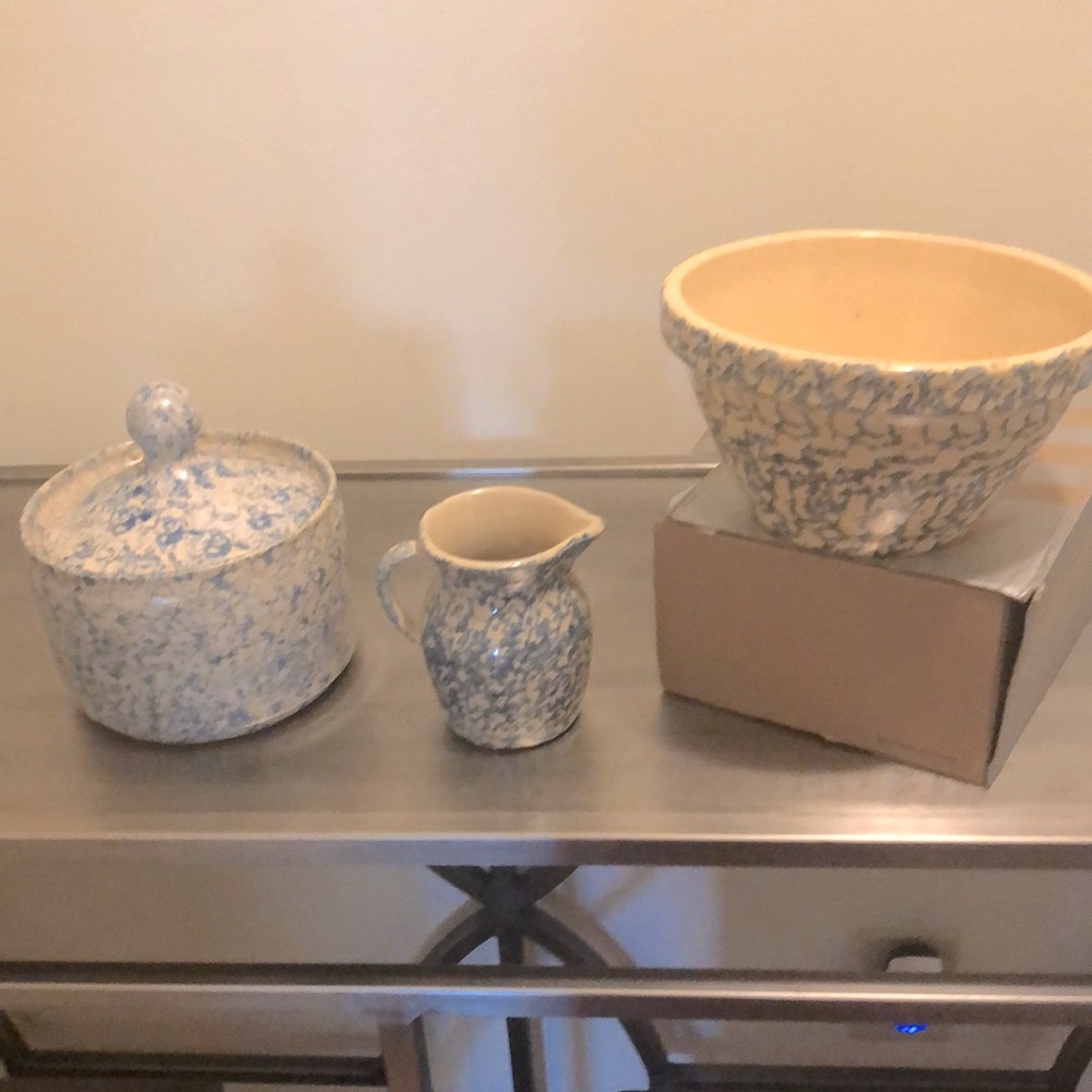 Robinson sponge ware